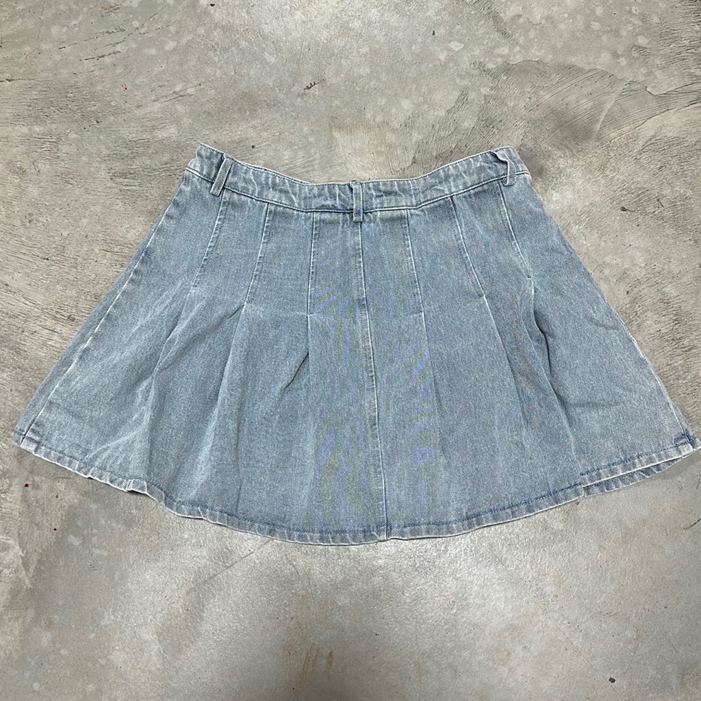 Light Blue Jean Flare Skirt  Size L  Lelis Brand  A69
